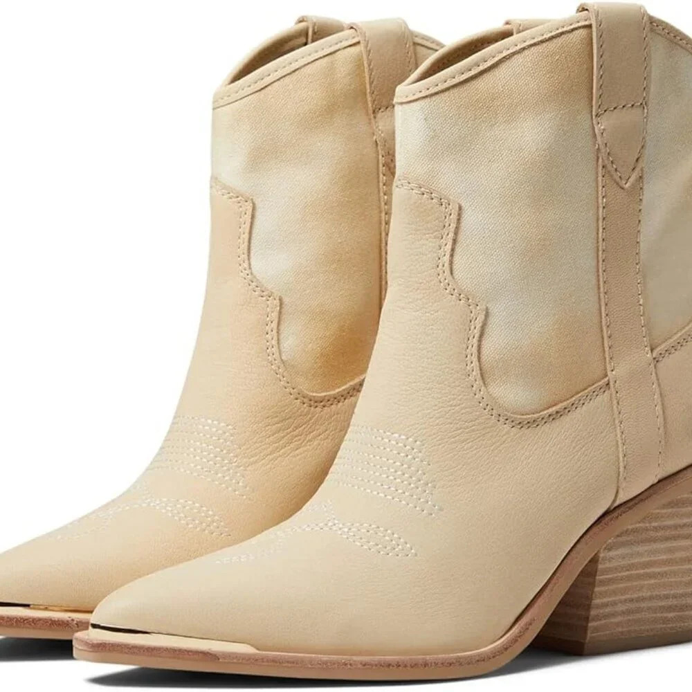 Dolce Vita Women's Nashe Western Bootie in Vanilla Nubuck. Sz: 9.5